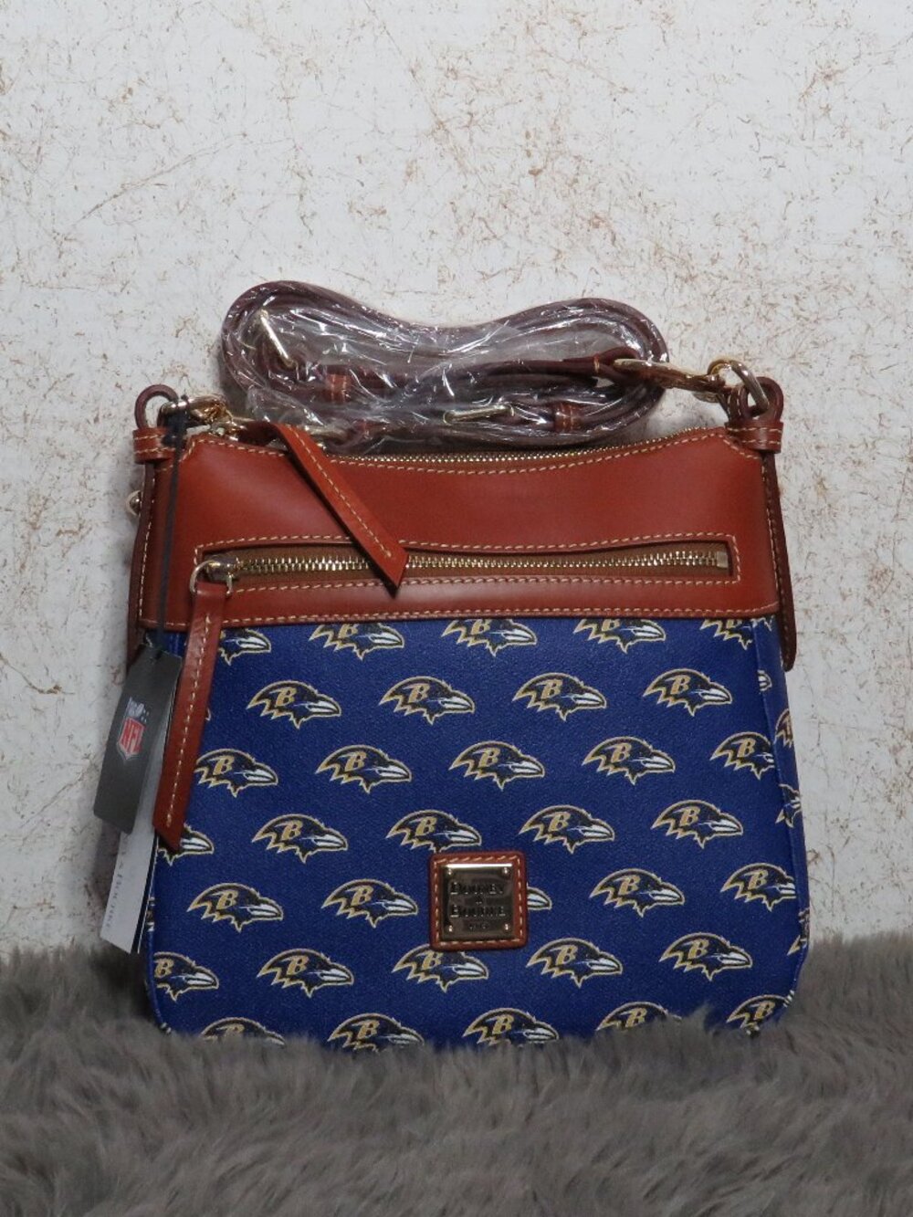 Dooney & Bourke NFL Baltimore Ravens Crossbody 25 (Purple)
